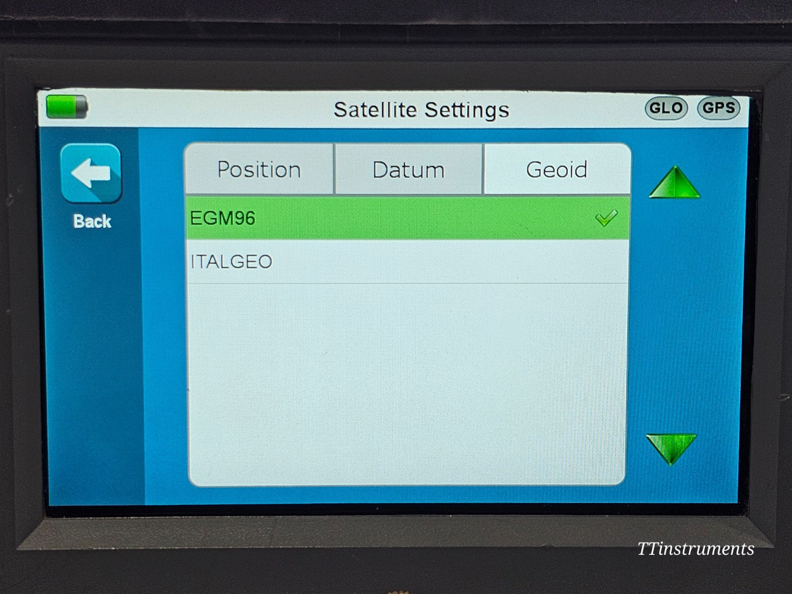 Viavi RFV-2000 in use on panel antenna showing real-world field alignment application