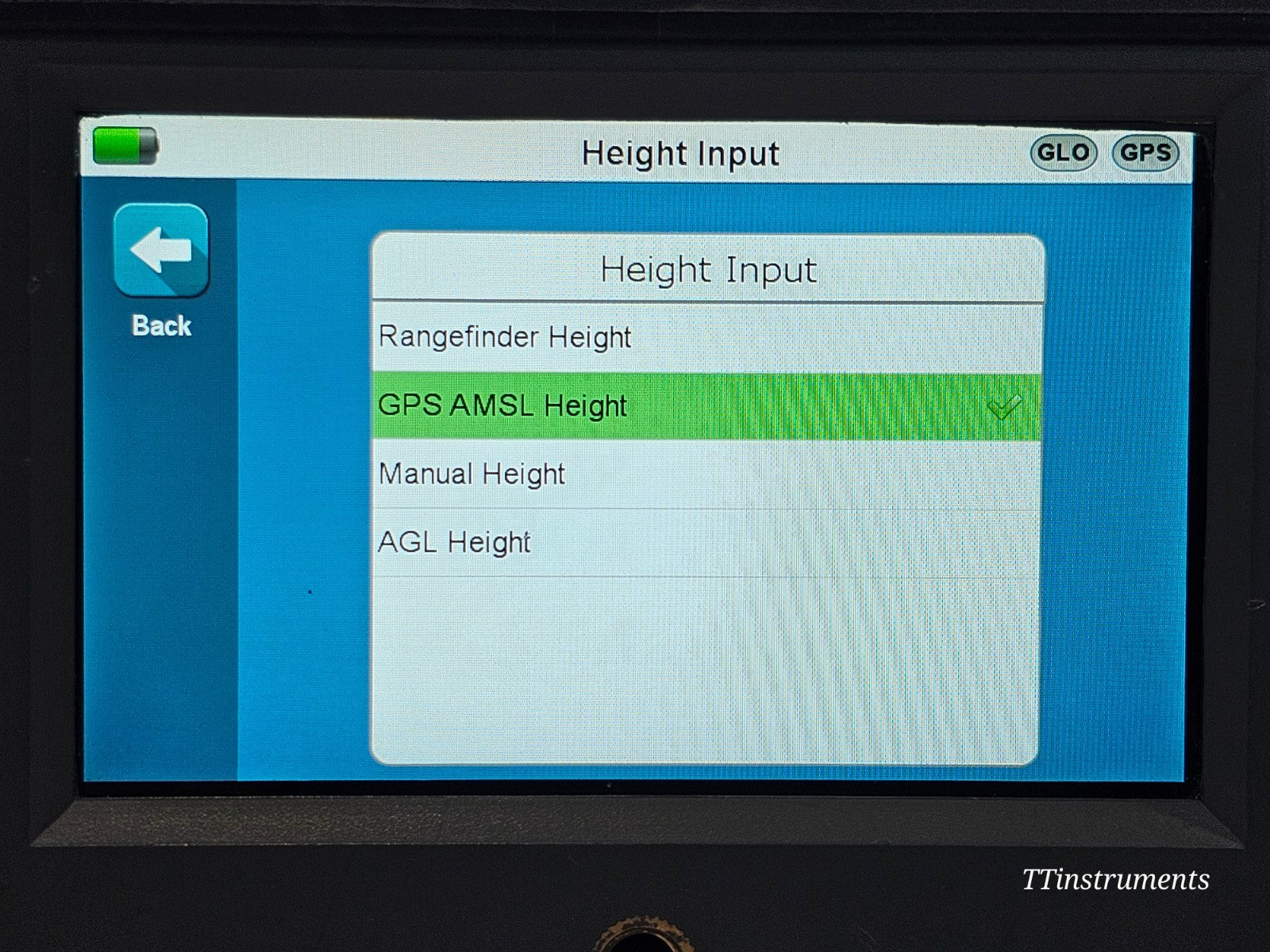 Viavi 3Z RF Vision RFV-2000 line-of-sight survey report displayed on touch screen