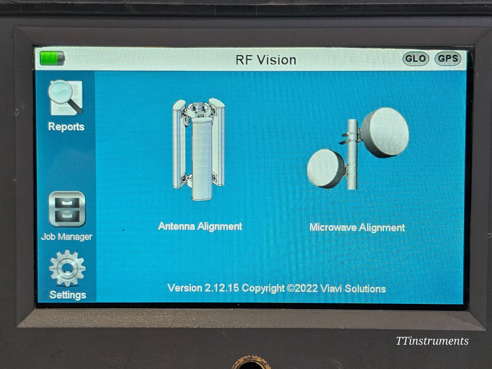 Viavi RFV-2000 full kit layout including clamp, case, charger, and rubber bumpers