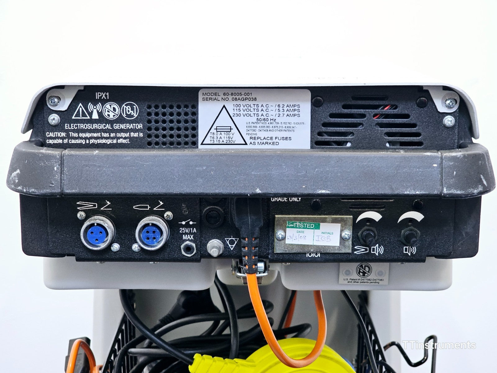 ConMed System 5000 ESU generator rear panel connections and outputs
