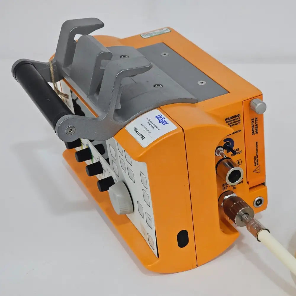 Dräger Oxylog 3000 rear panel showing gas inlet and connection ports