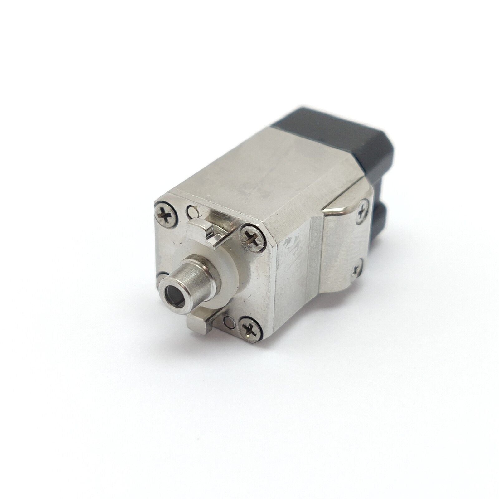 EXFO E-2000 EUI adapter connector ferrule end detail showing precision-machined fibre port