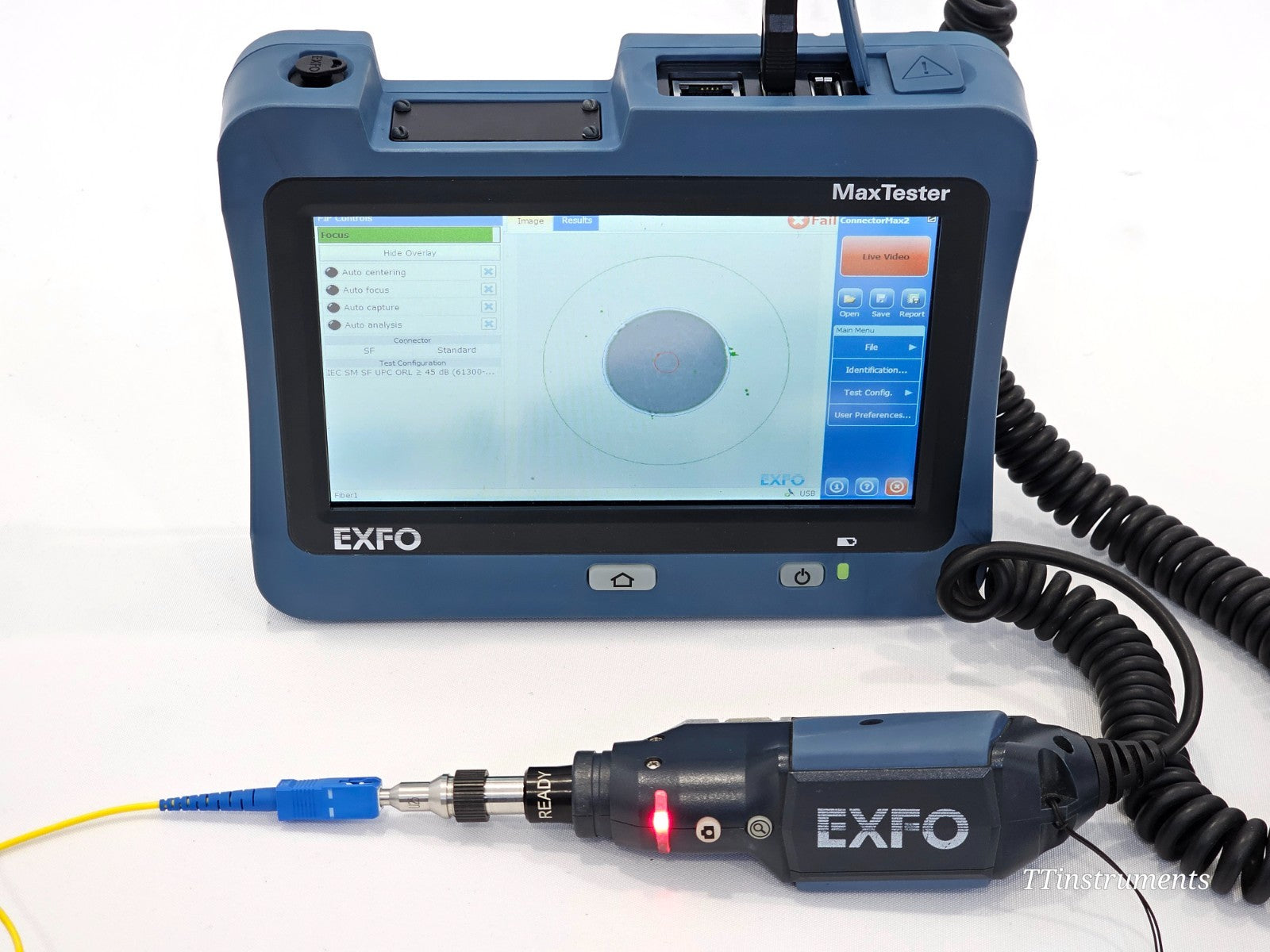 EXFO FIP-430B probe connected to MAX-FIP display running ConnectorMax2, inspecting SC UPC patchcord endface