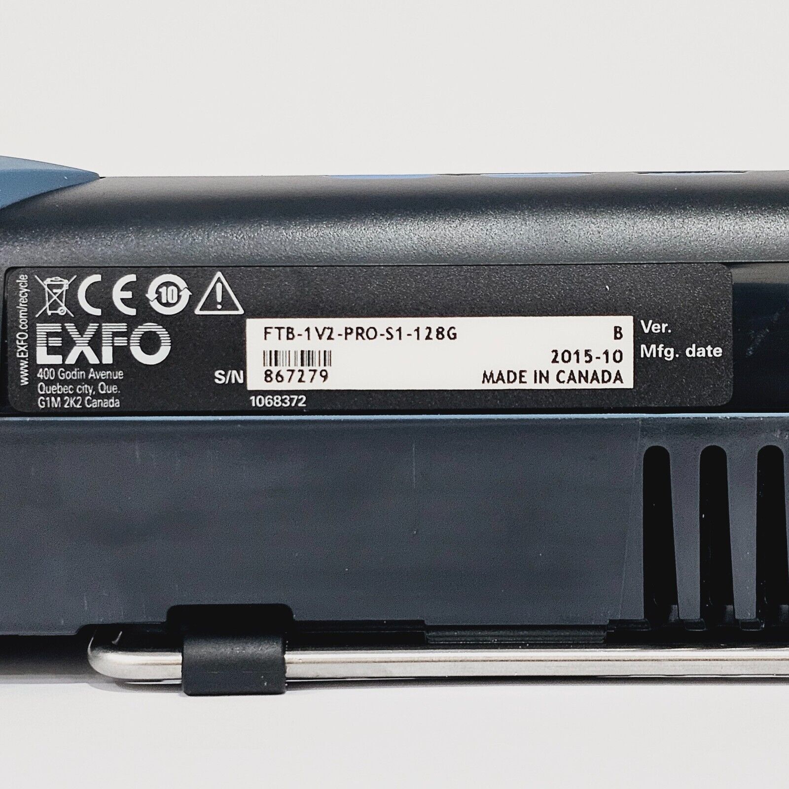 EXFO FTB-1 Pro w/ FTB-880v2 NetBlazer GigE Optical Electrical 1 Gigabit Ethernet