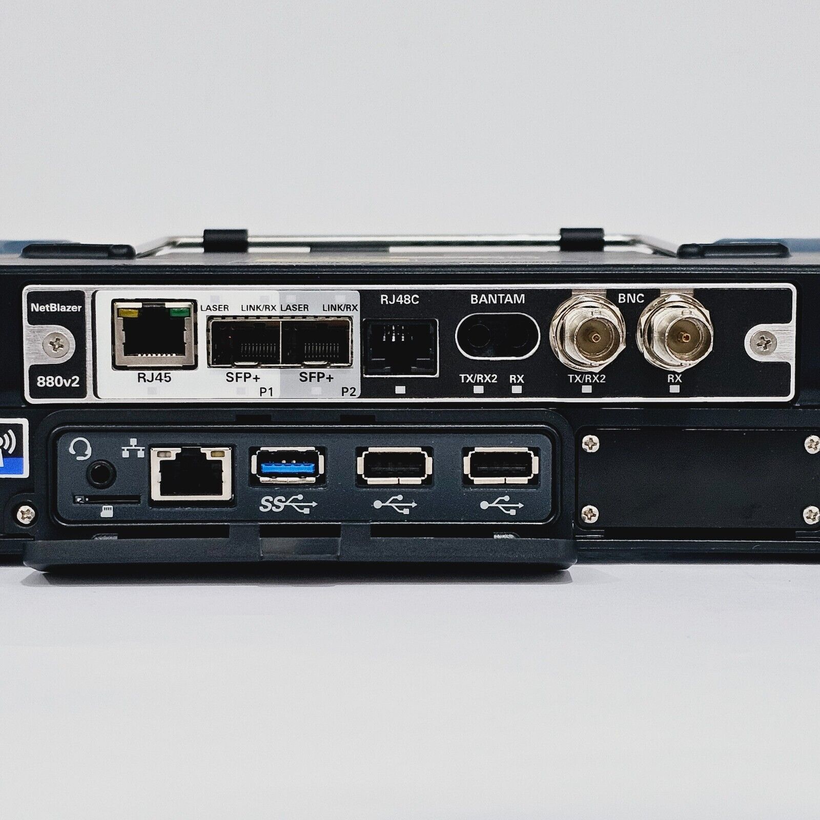 EXFO FTB-1 Pro w/ FTB-880v2 NetBlazer GigE Optical Electrical 1 Gigabit Ethernet