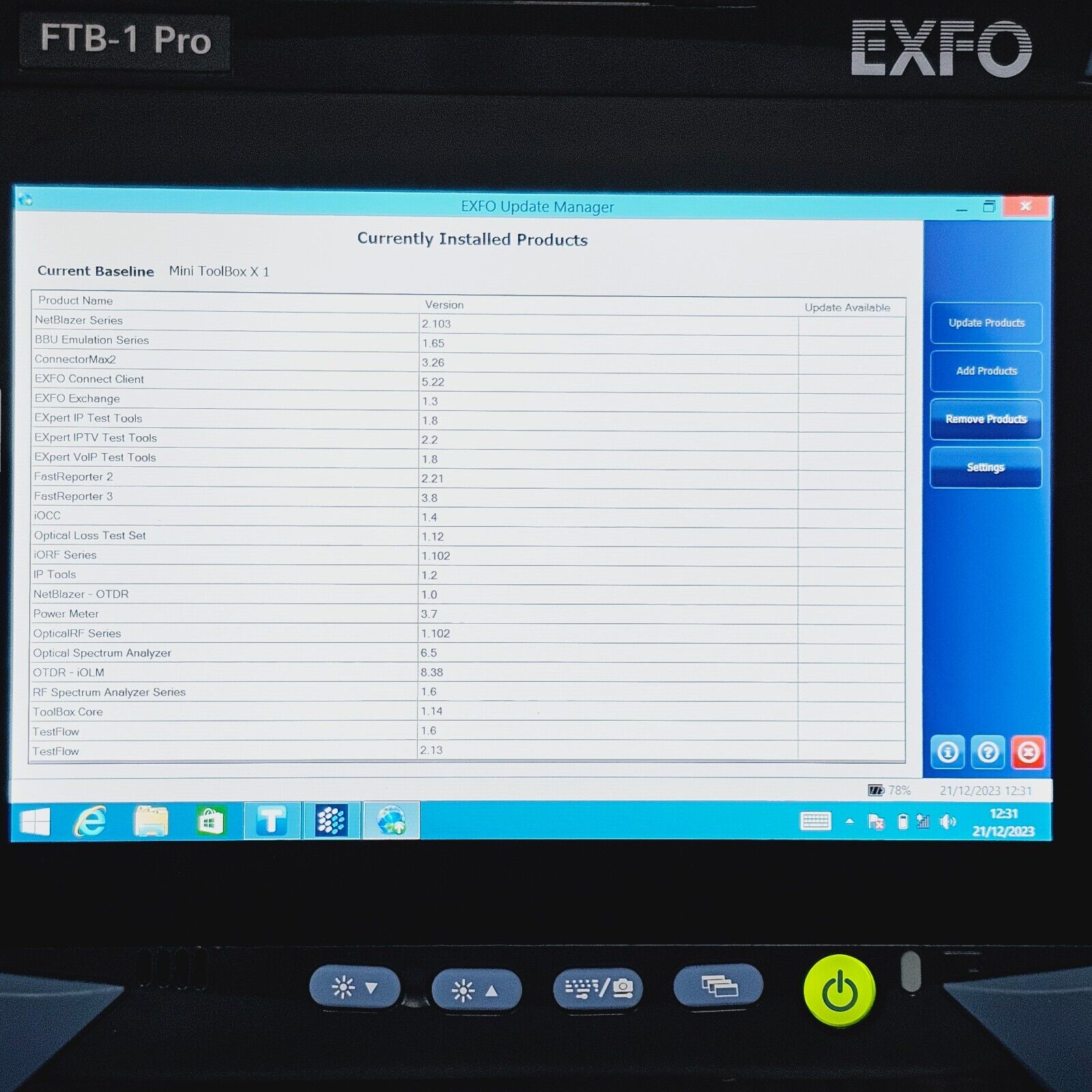 EXFO FTB-1 Pro w/ FTB-880v2 NetBlazer GigE Optical Electrical 1 Gigabit Ethernet