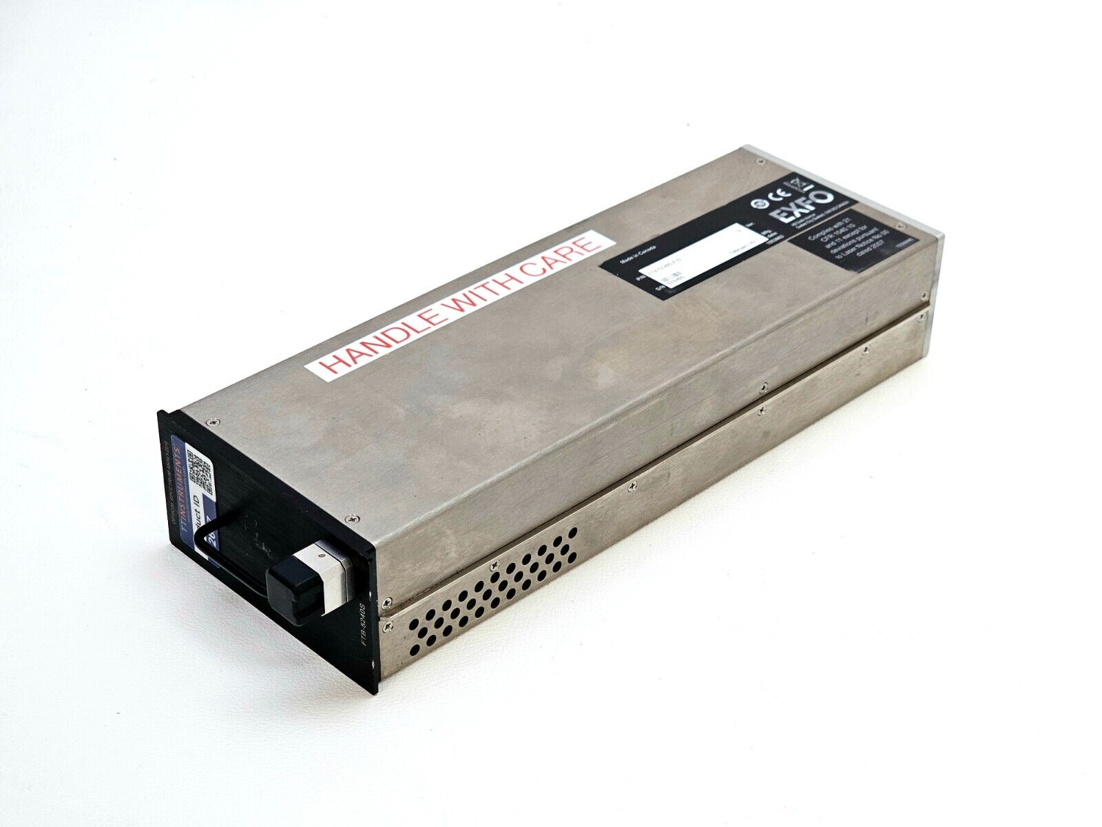 EXFO FTB-200 Mainframe w/ FTB-5240S-P OSA Optical Spectrum Analyzer 1250-1650 nm