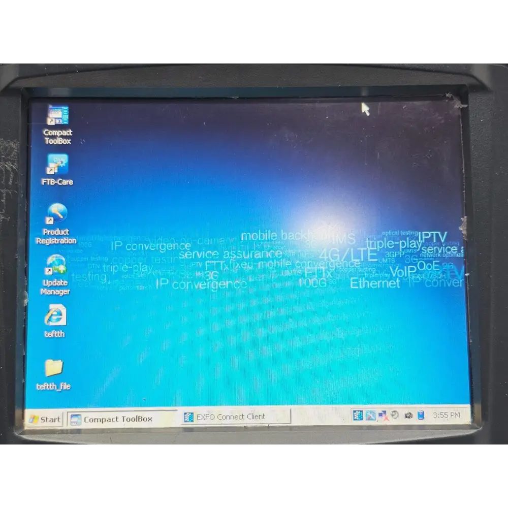 EXFO FTB-200 V2 OSA displaying DWDM channel analysis results on screen