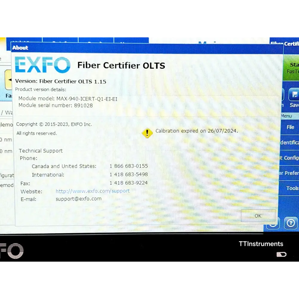 EXFO MaxTester 940 unit alongside carry bag and all supplied accessories