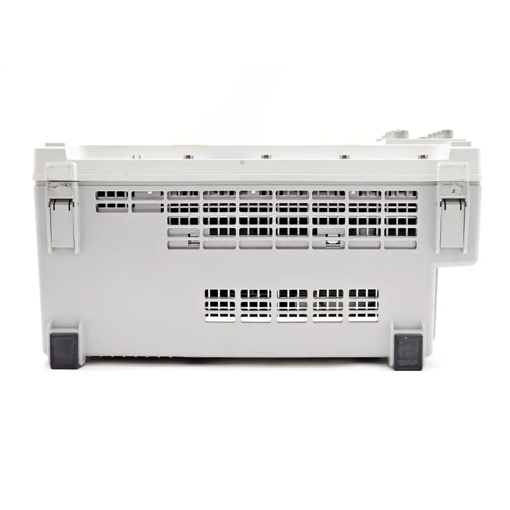 Keysight DSO9404A left side panel and ventilation detail
