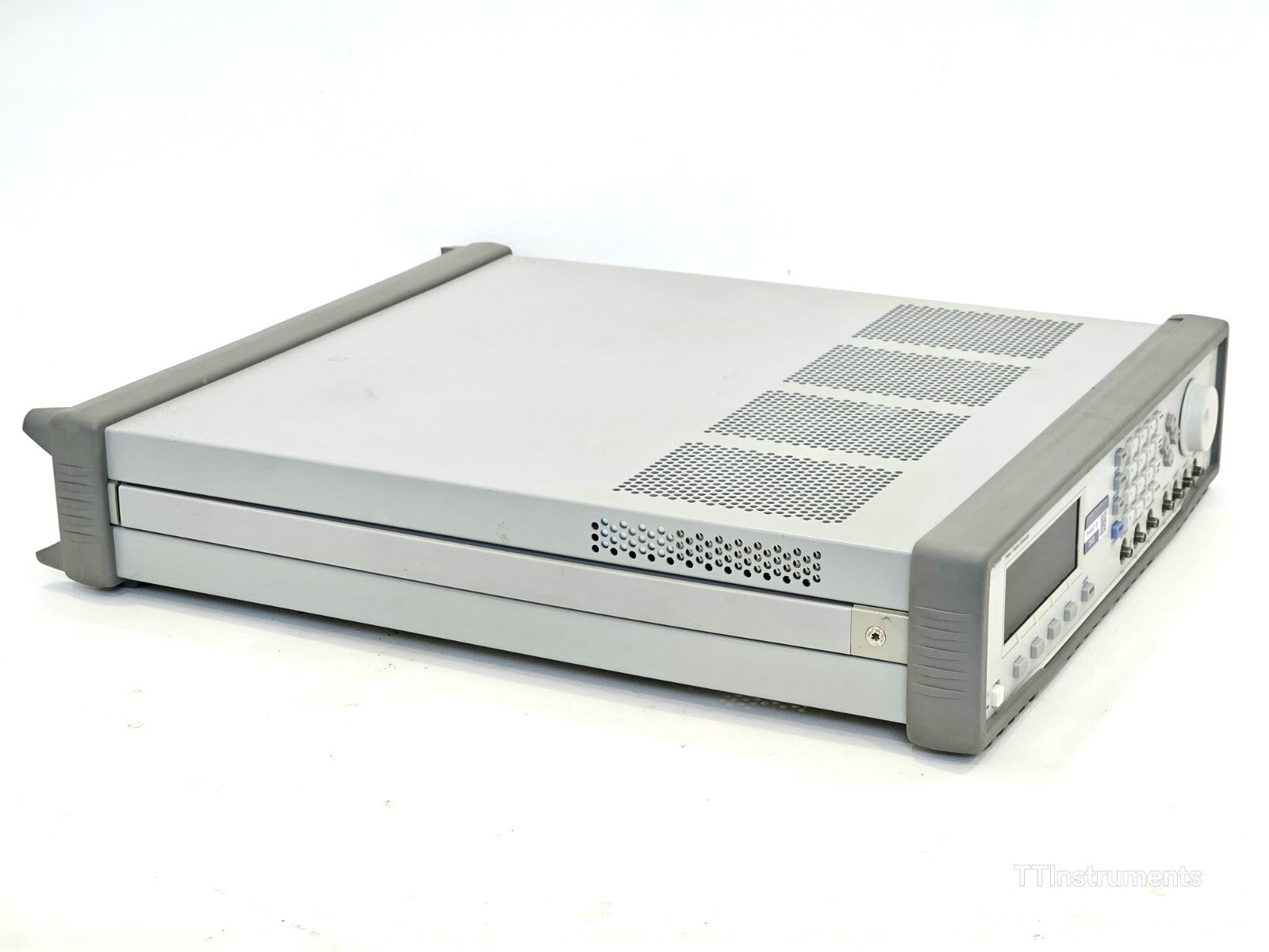 FOR REPAIR Agilent 81130A 400/660 MHz Pulse-/ Pattern Generator 81132Ax2