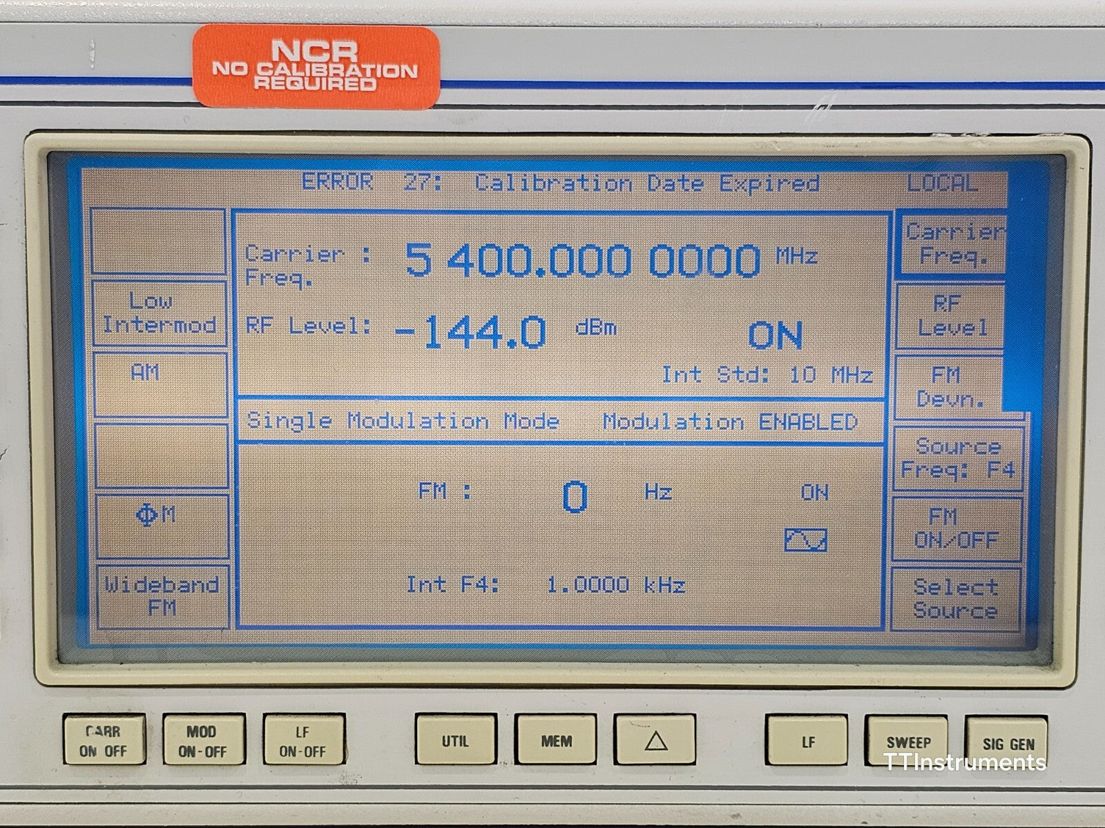 FOR REPAIR IFR 2032 10 kHz - 5.4 GHz Signal Generator