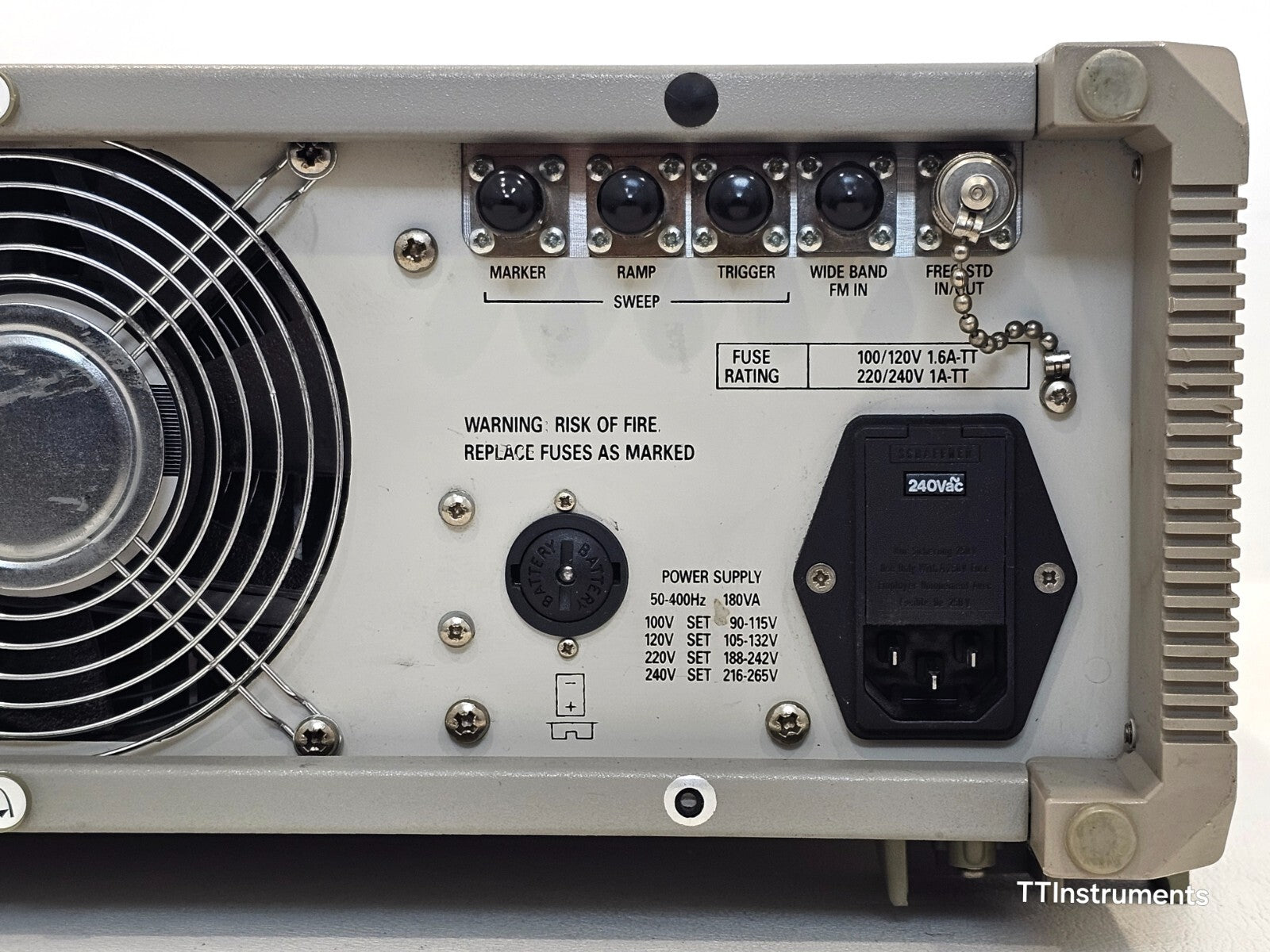 FOR REPAIR IFR 2032 10 kHz - 5.4 GHz Signal Generator