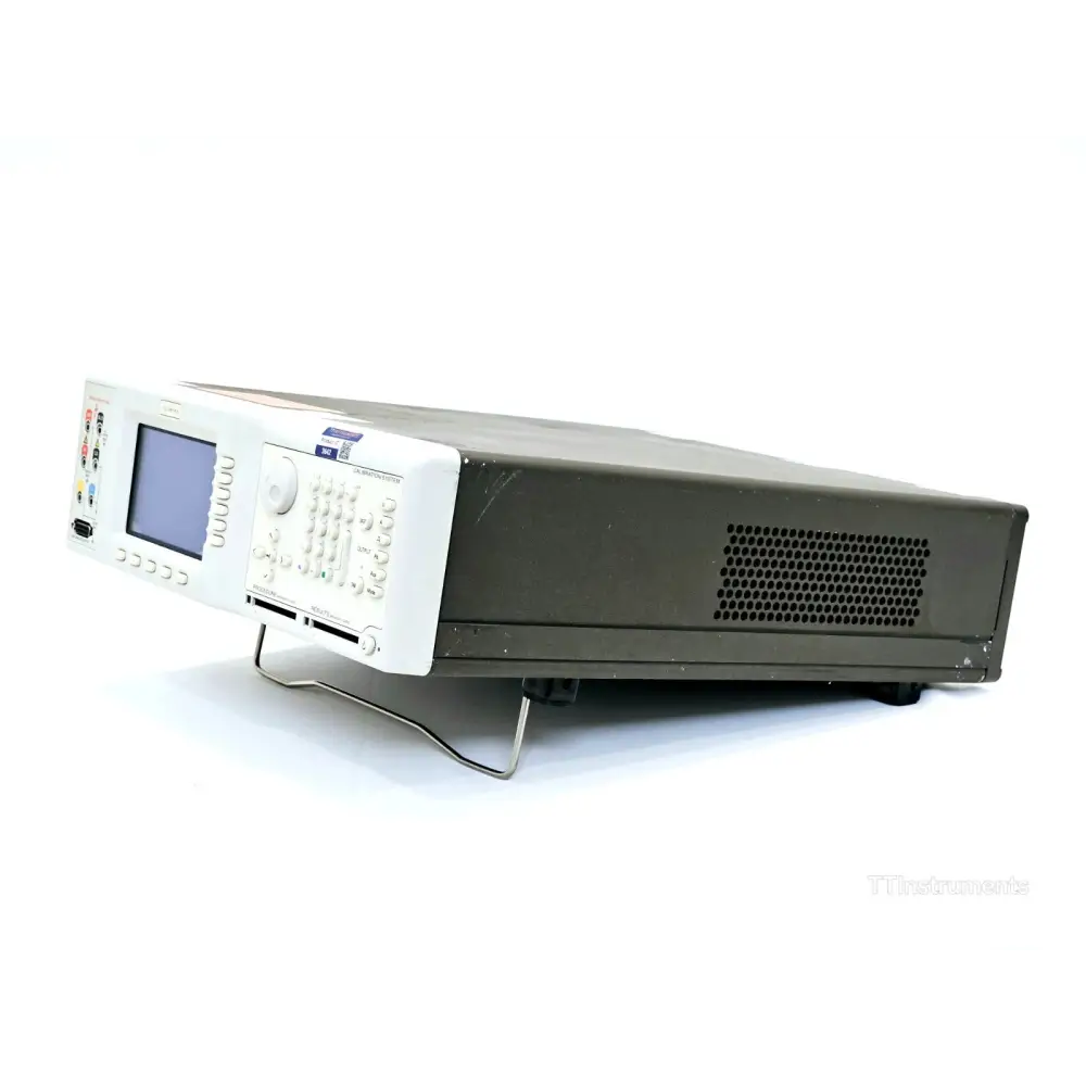 Wavetek 9100 and 9105 system overview showing full unit configuration