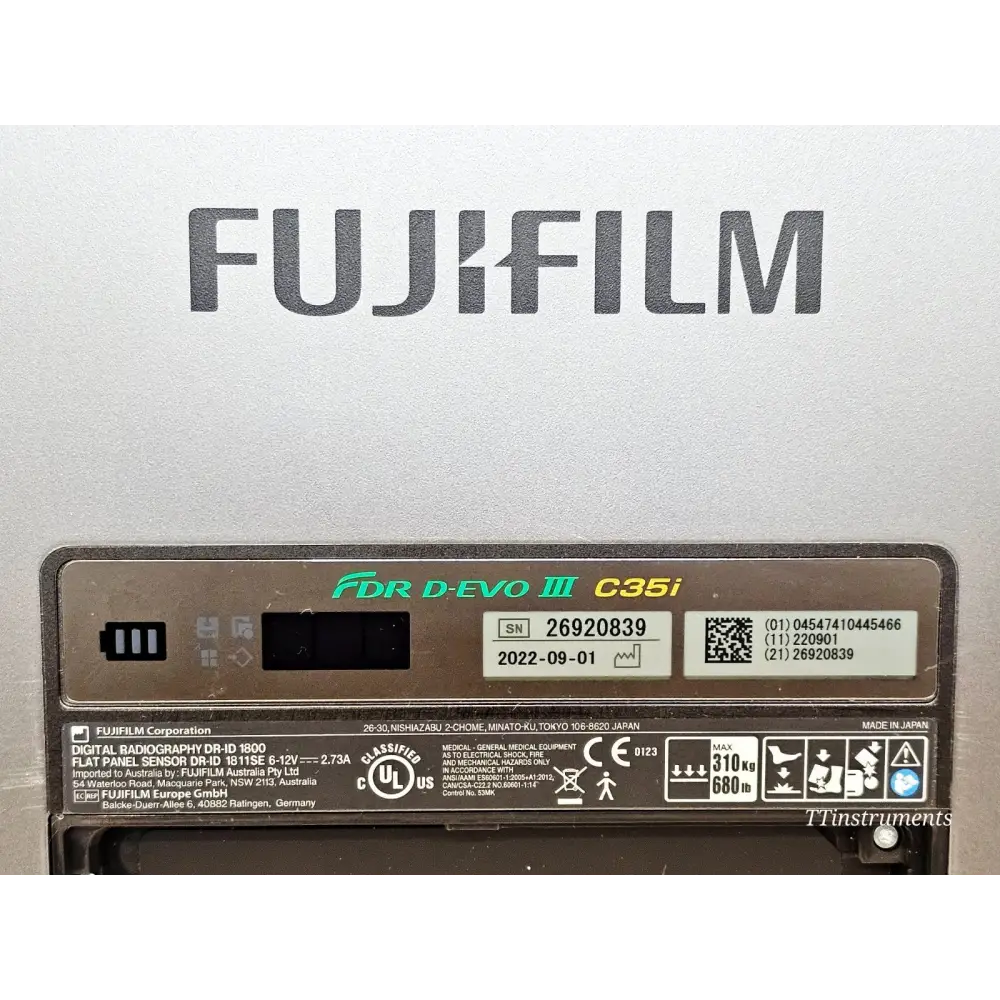 Fujifilm FDR D-EVO III C35i — close-up of model label showing DR-ID 1811SE, serial number 26920839, date 2022-09-01