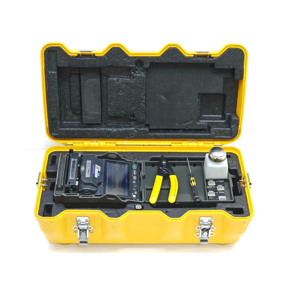 Fujikura 12S splicer label showing model details and serial number information