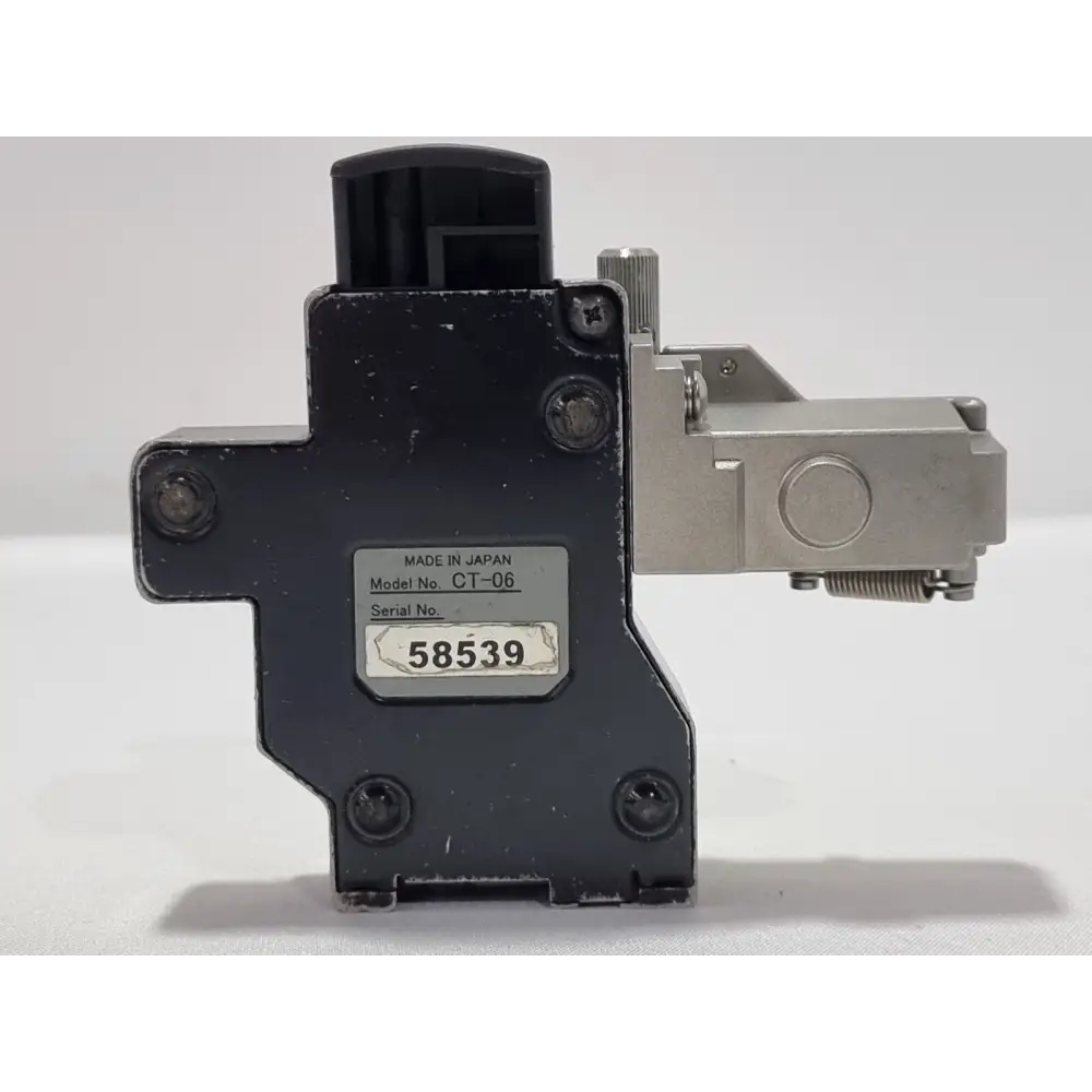 Work tray accessory included with Fujikura FSM-12S fusion splicer kit