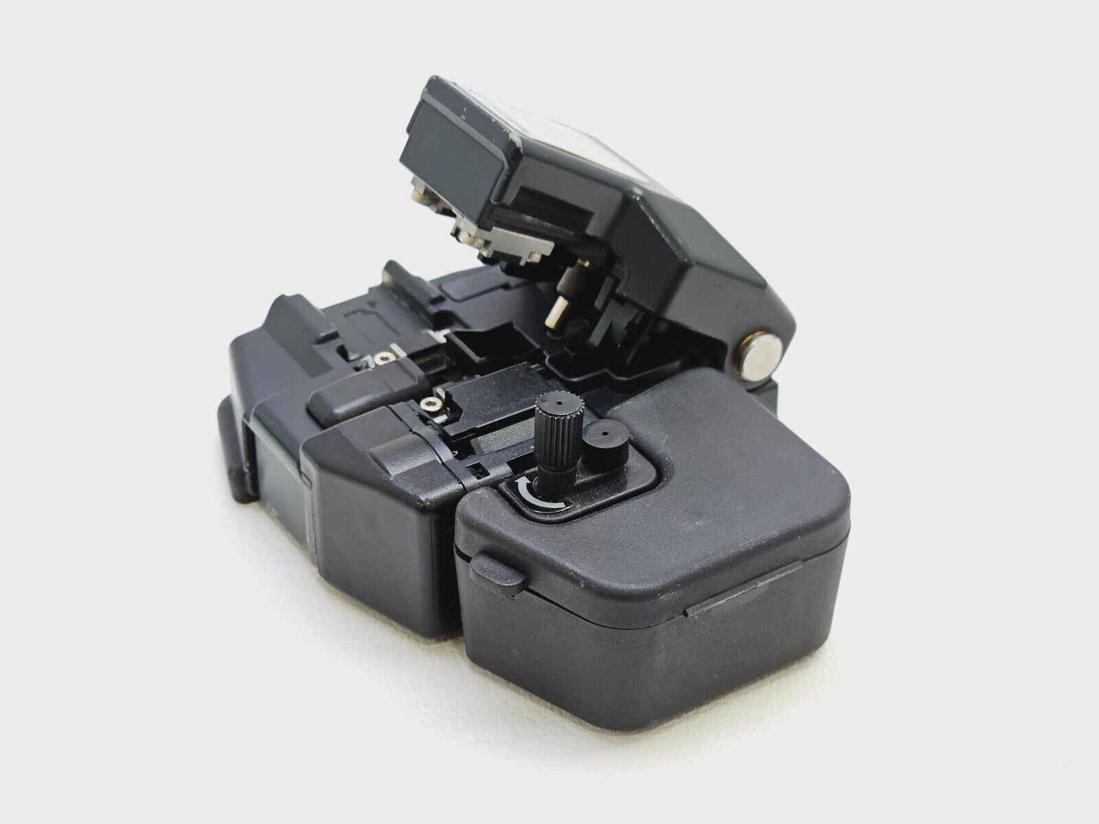 Fujikura 12S SM MM Fiber Fusion Splicer + CT-30 Cleaver & Fiber Holders ARC 1267
