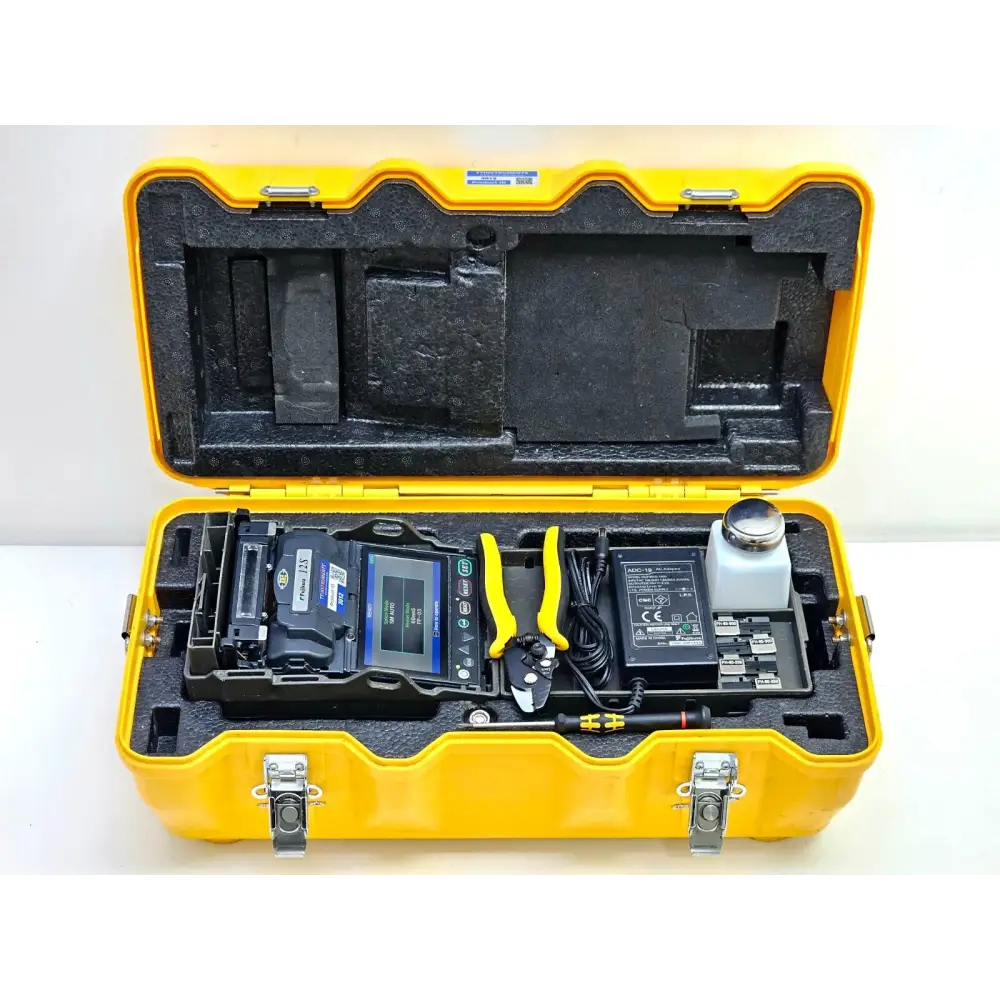 Fujikura 12S splicer label showing model information and serial number detail