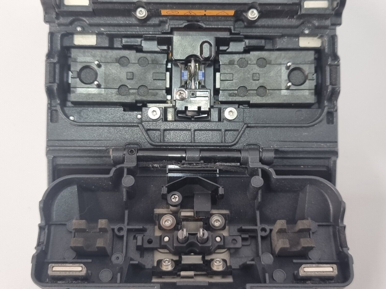 Fujikura 12S SM MM Fiber Optic Splicer + CT-06 Cleaver & Fiber Holders FSM12S