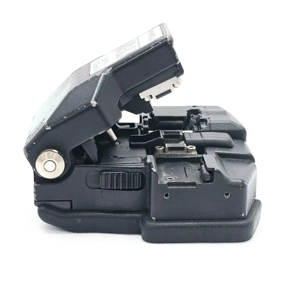 Fujikura 22S splicer left-side view showing electrode and wind protector