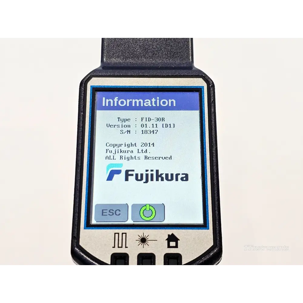 Fujikura FID-30R LCD information screen showing firmware version 01.11 D1 and serial number 18347
