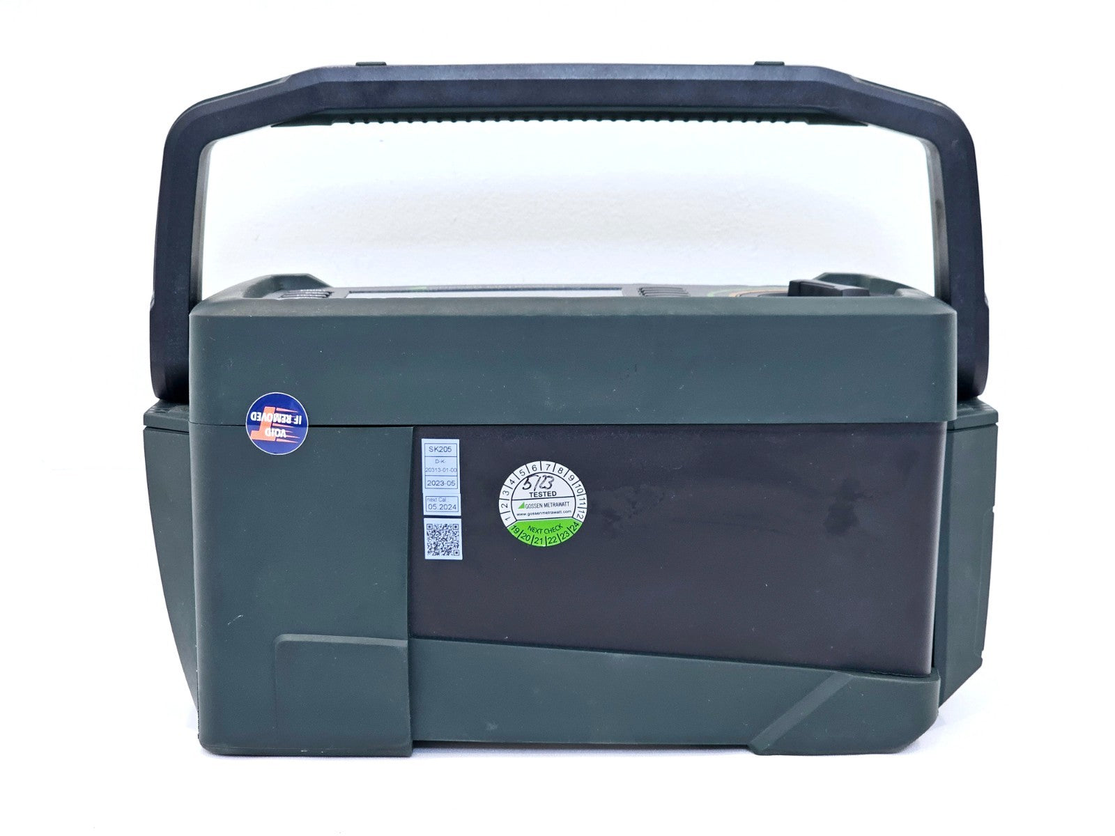 Hard carry case included with Gossen Metrawatt SECUTEST Base 10 tester