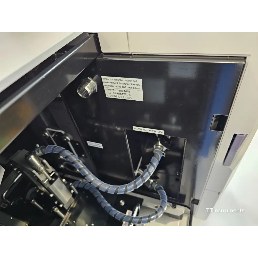 USB drive and original software CD included with Horiba LA-960S sale