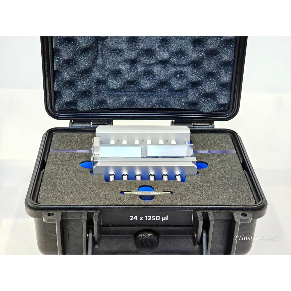 VIAFLO 96 96-channel pipette both heads shown alongside main unit