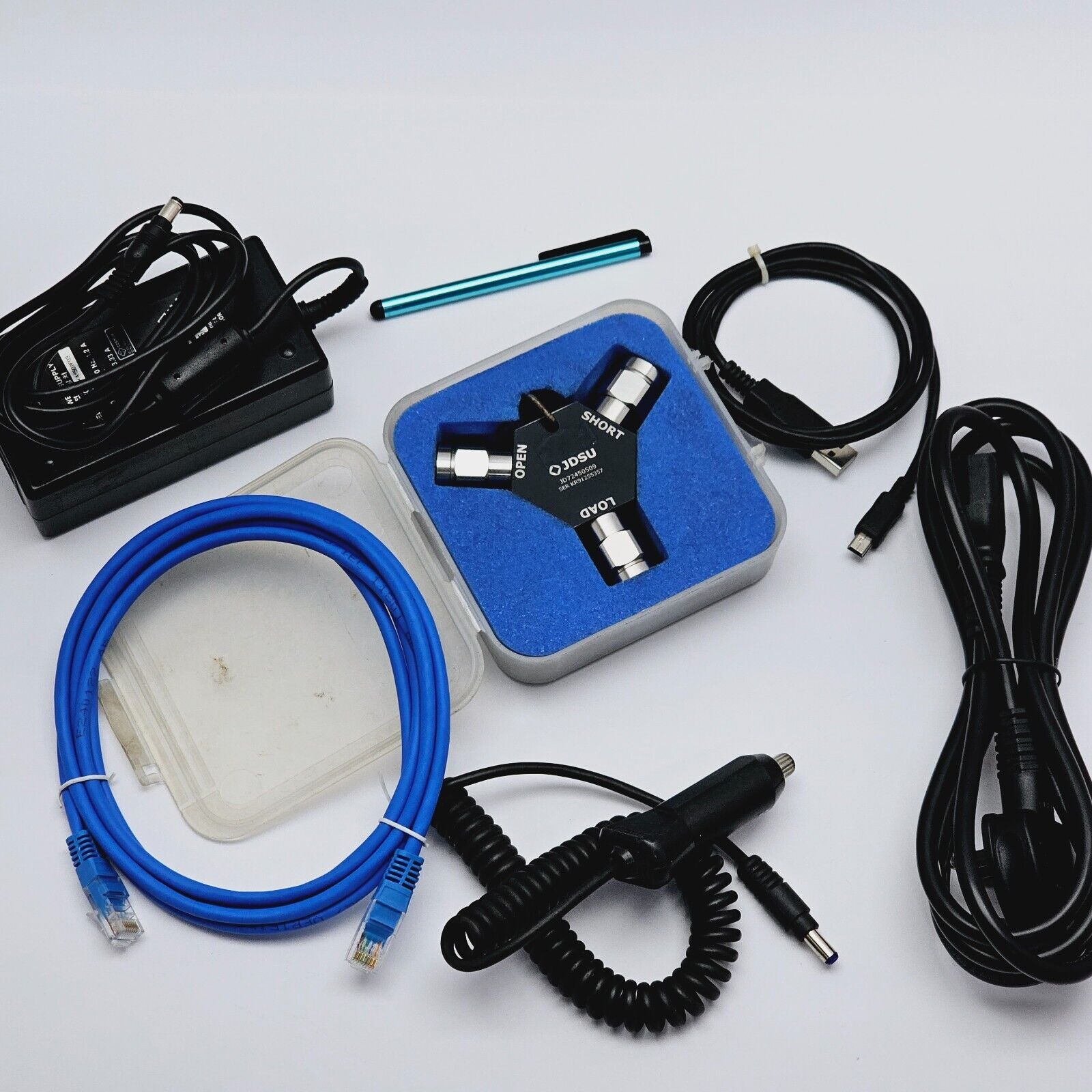 JDSU JD723C CellAdvisor Base Station Analyzer 2.7 GHz w/ JD72450509 Calibrator