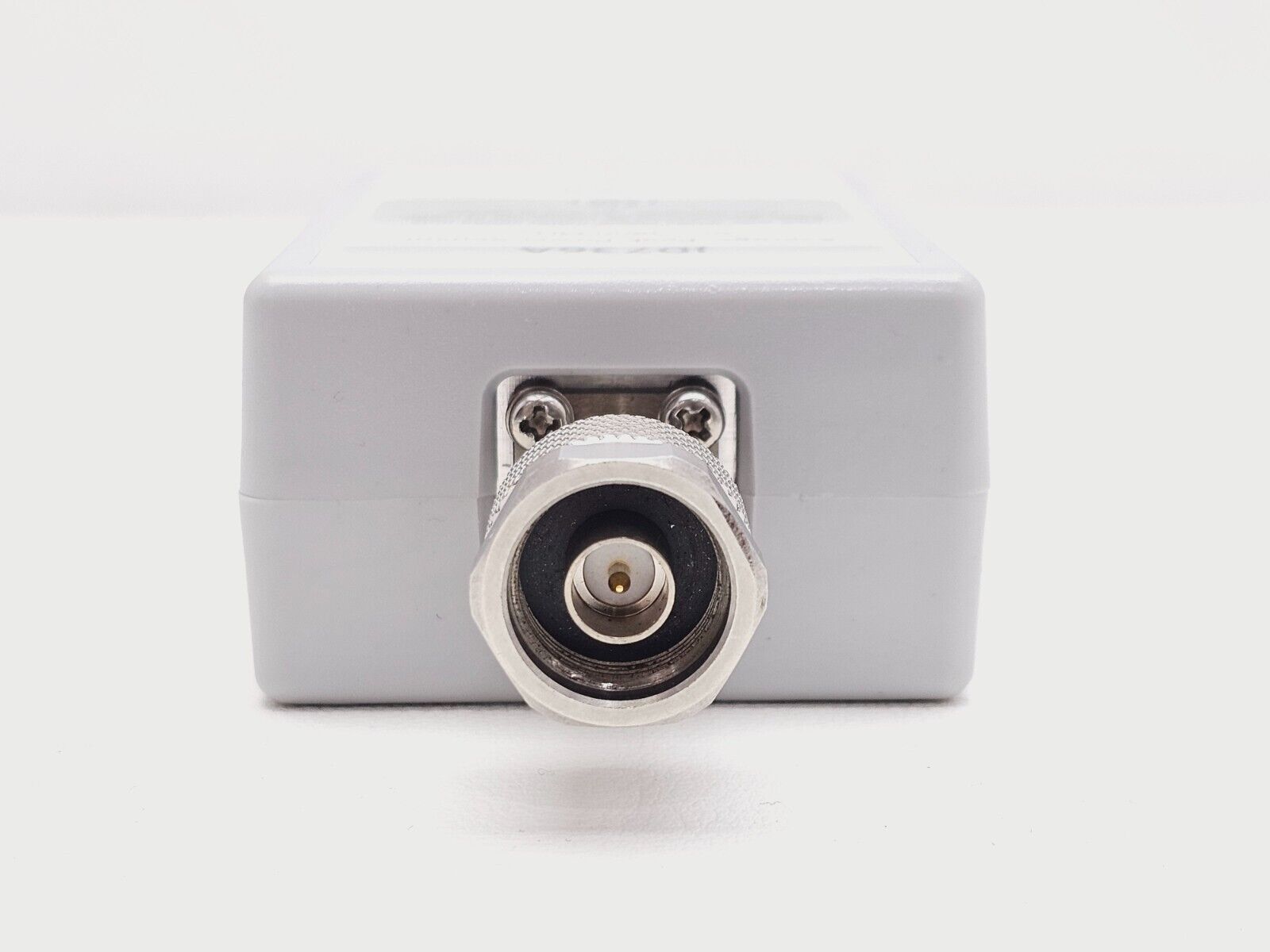 JDSU JD745A CellAdvisor Base Station Analyzer 4 GHz w/ Opt. 1/4/5/6/7 + Accessor