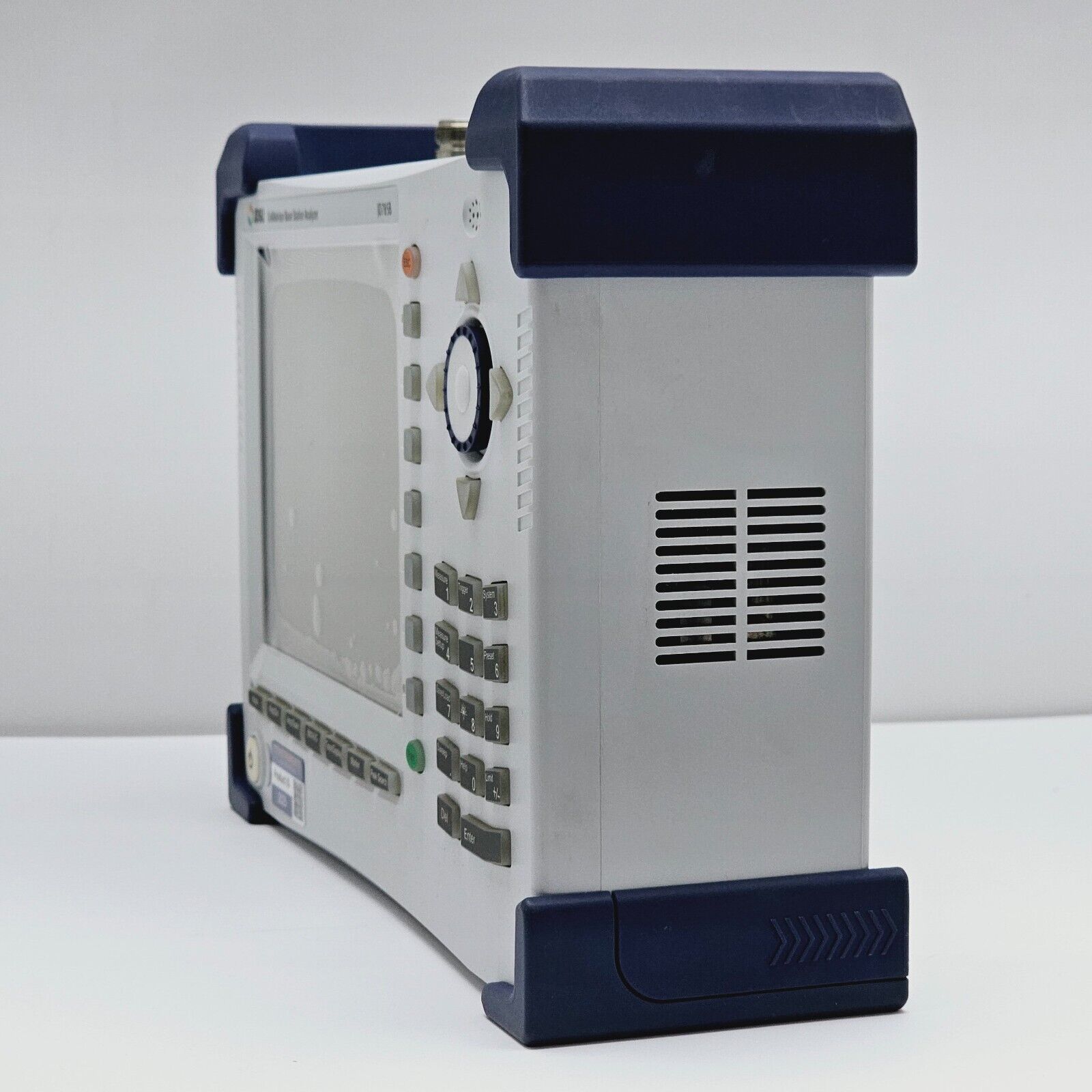 JDSU JD785B CellAdvisor Base Station Analyzer 9kHz-8GHz w/ JD78050509 + Options