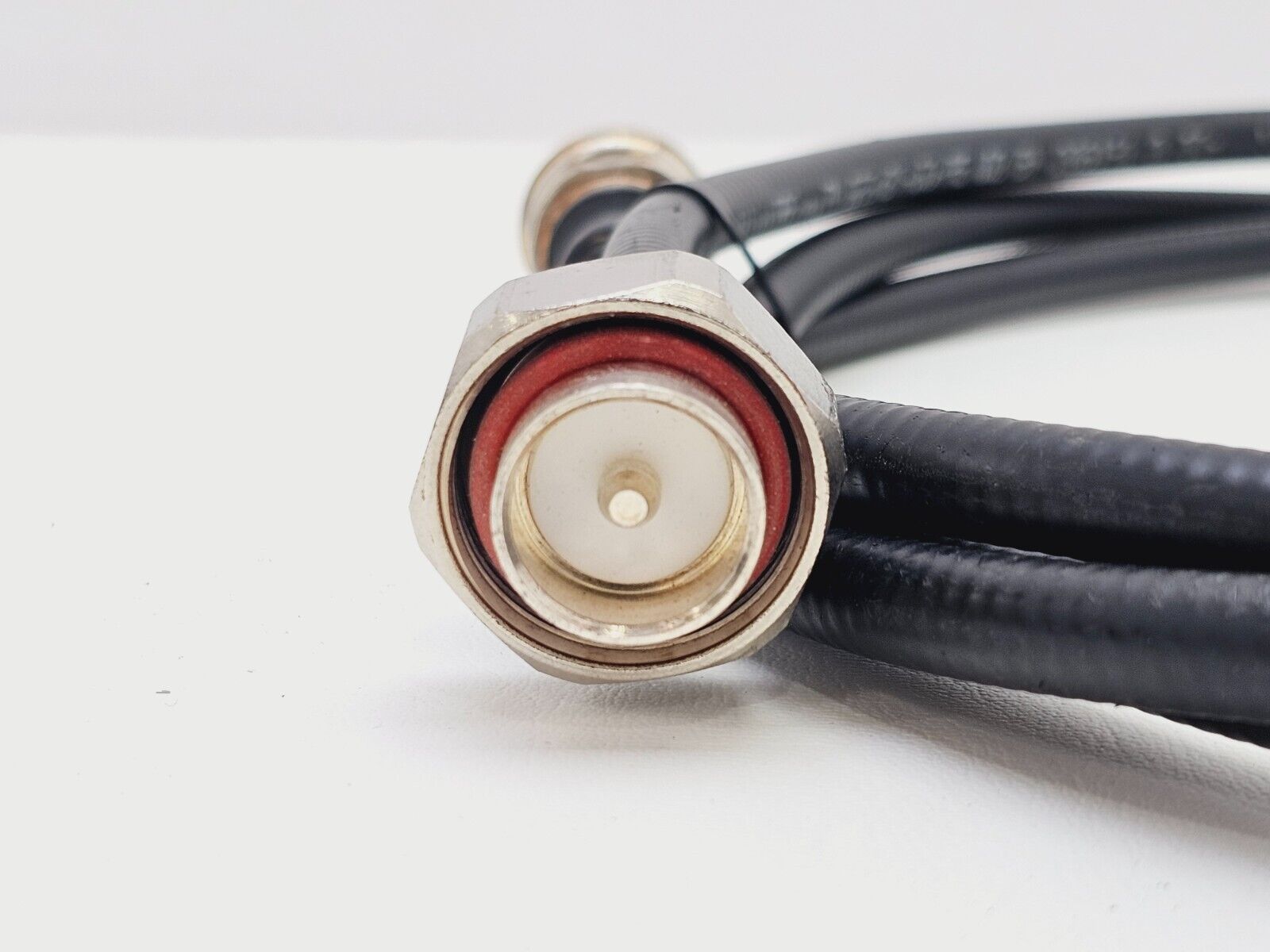 Kaelus PIM Accessories Low PIM Source CIS-0001A + Cable & Connectors & Wrenches