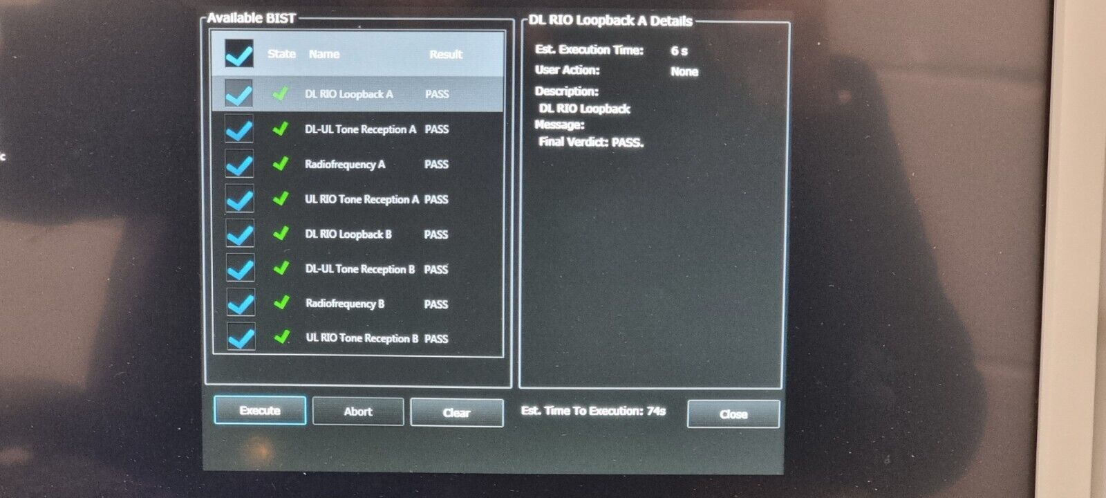 Keysight Agilent E7515A UXM Wireless Test Set w/ 504 506 C01 D01 300 MHz - 6 GHz