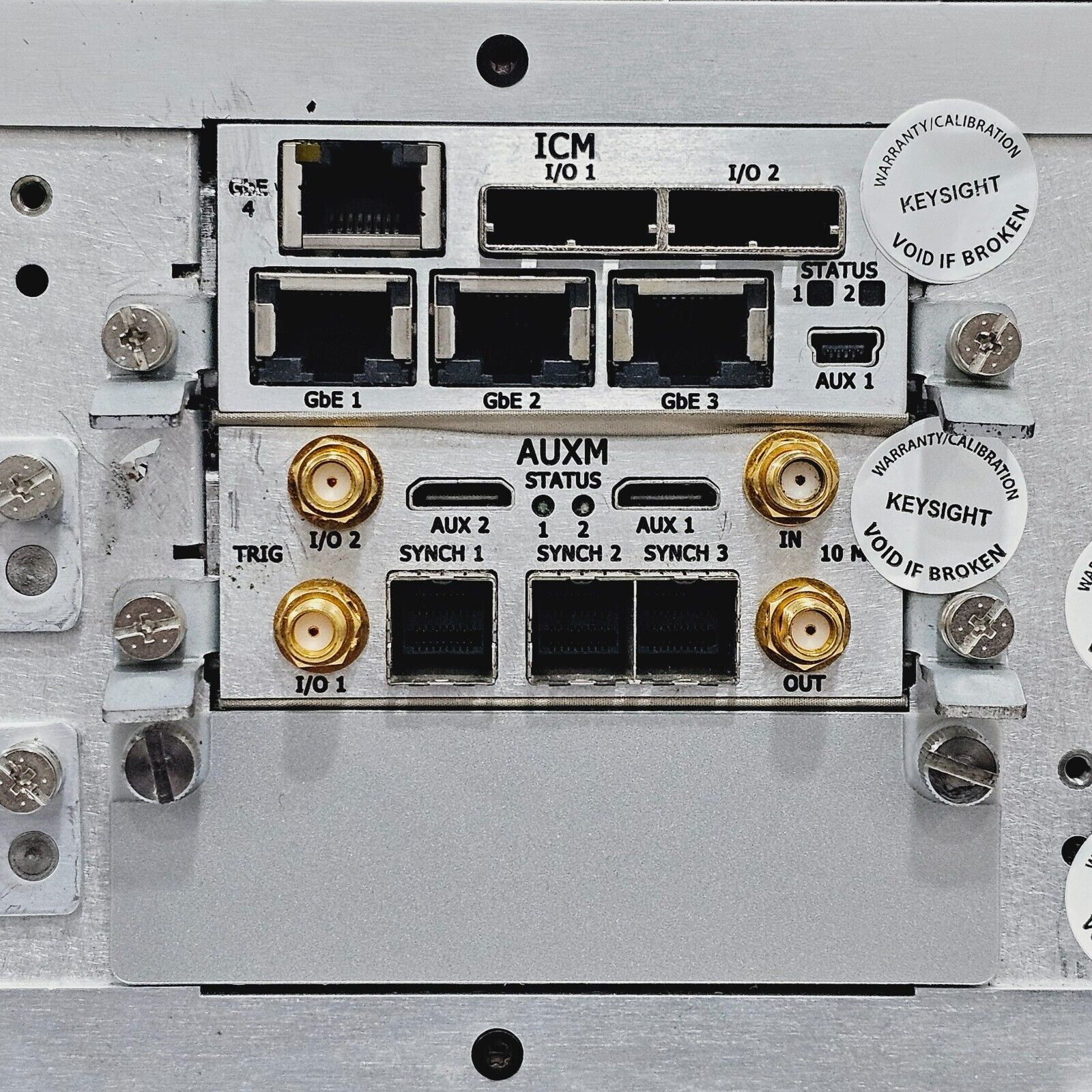 Keysight Agilent E7515A UXM Wireless Test Set w/ 504 506 C01 D01 300 MHz - 6 GHz