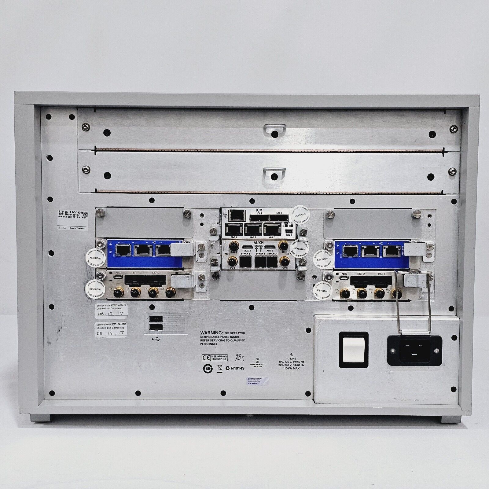 Keysight Agilent E7515A UXM Wireless Test Set w/ 504 506 C01 D01 300 MHz - 6 GHz