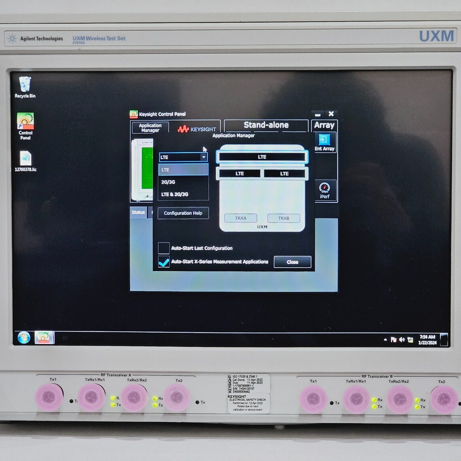 Keysight Agilent E7515A UXM Wireless Test Set w/ 504 506 C01 D01 300 MHz - 6 GHz