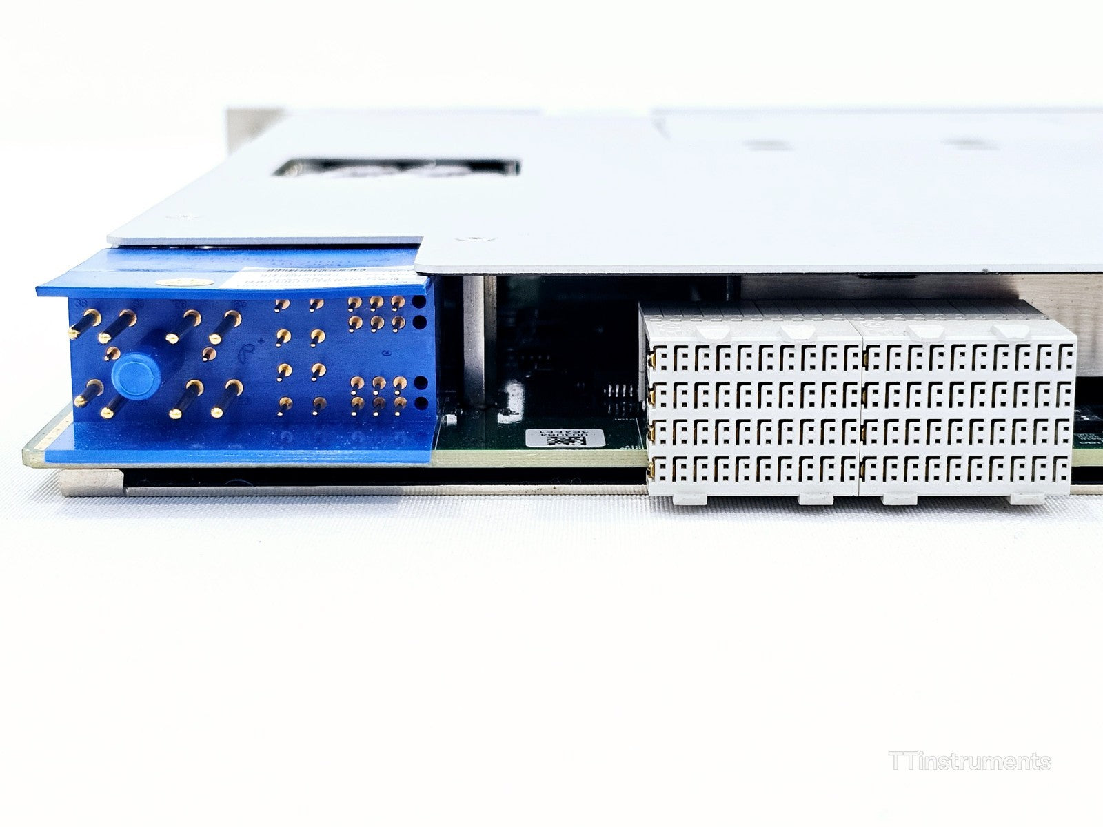 Keysight M9537A AXIe Embedded Controller Option M16W16 UNTESTED