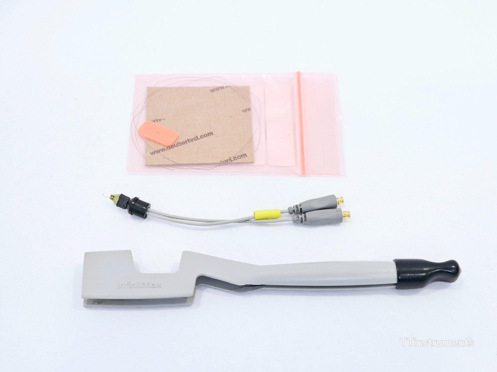 Keysight N5382A InfiniiMax II 12 GHz Differential Probe Head