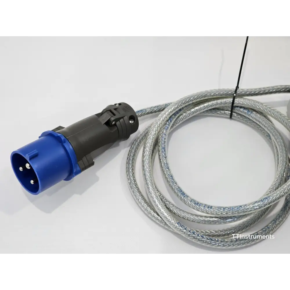 Kikusui PCR4000MA power supply showing IP44 AC input cable included with the unit