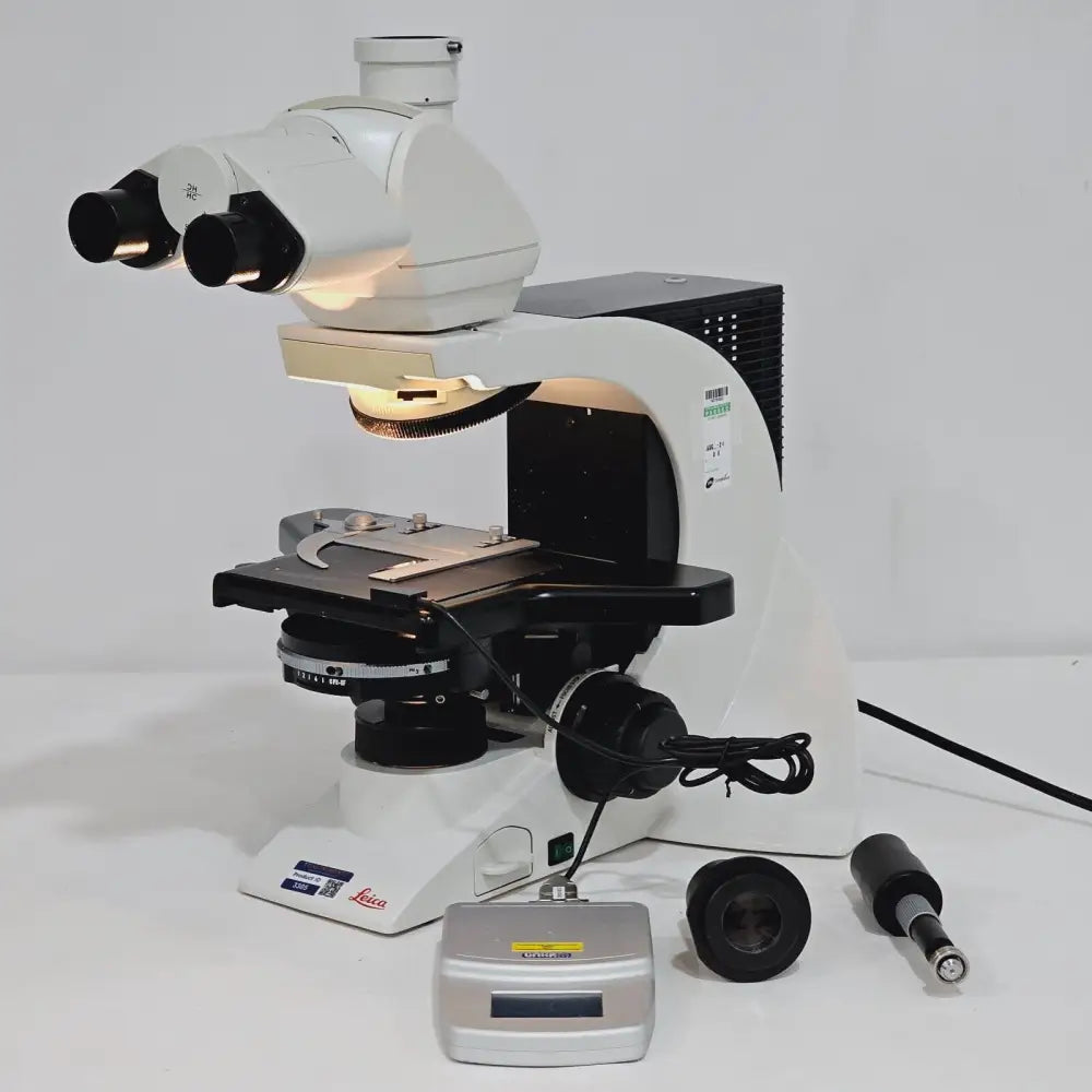 Leica DM2000 LED upright microscope with Linkam DC95 warm stage — full system front view