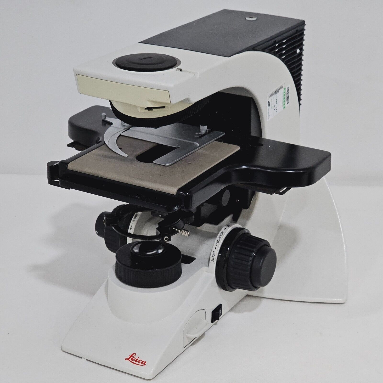 Leica DM2000 LED Microscope 11888138 MFD 2013 DM 2000