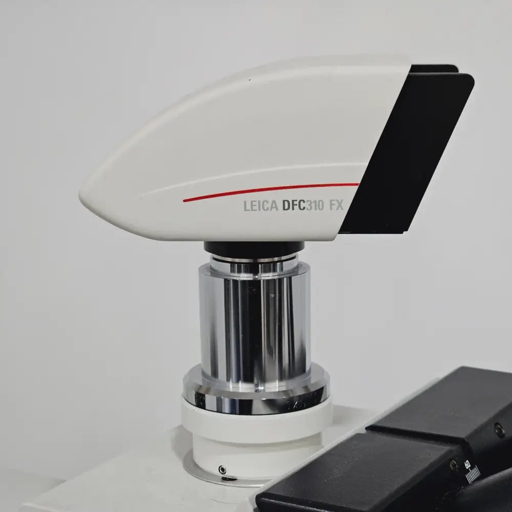 Leica DFC310 FX digital colour fluorescence camera mounted on DMRE HC trinocular port