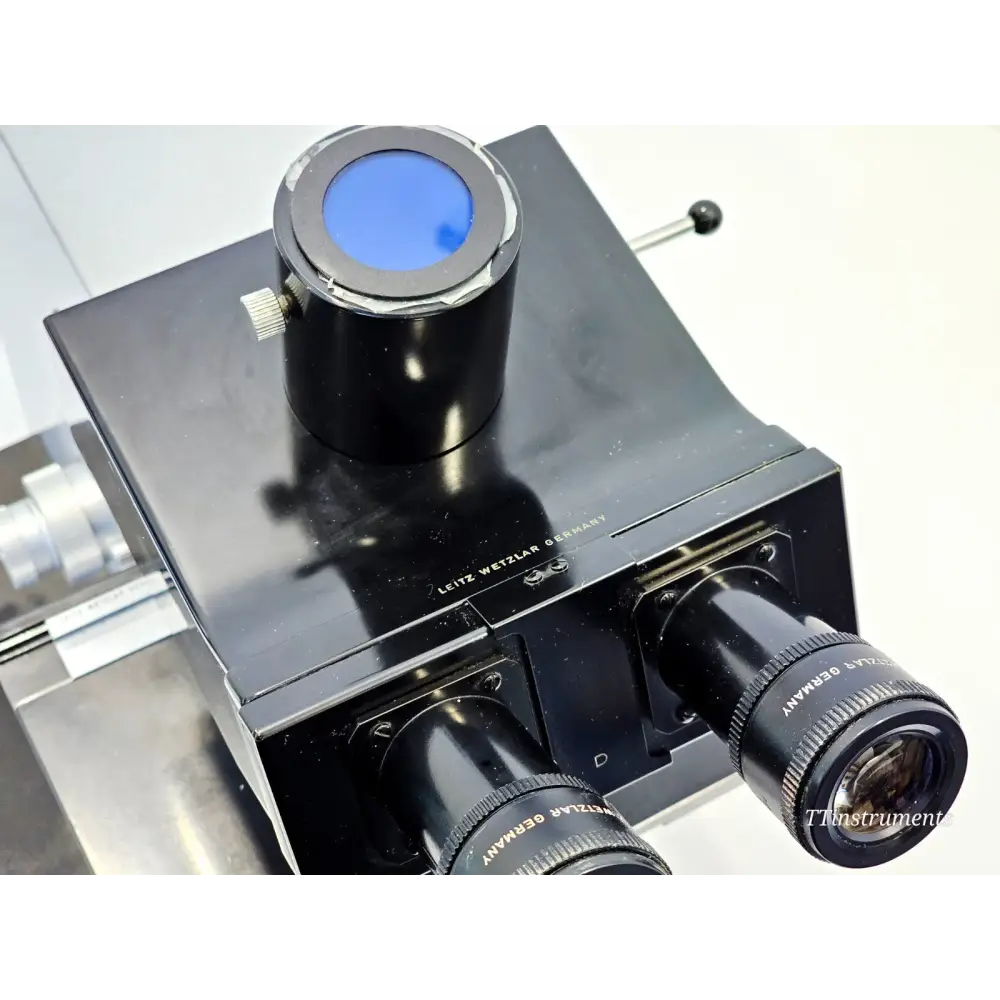 Leitz Orthoplan Compound Microscope with 6x Objectives & Illuminator