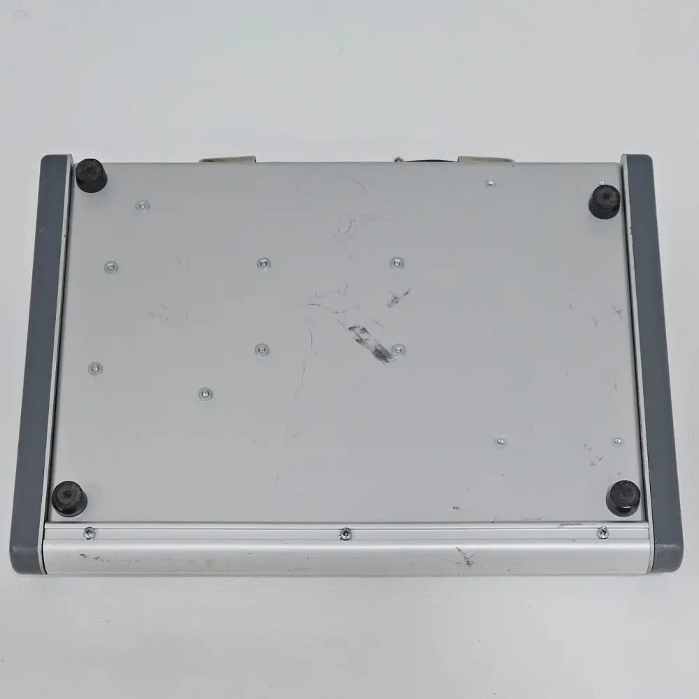 Metron QA-1290 NIBP Analyser label and serial number plate detail