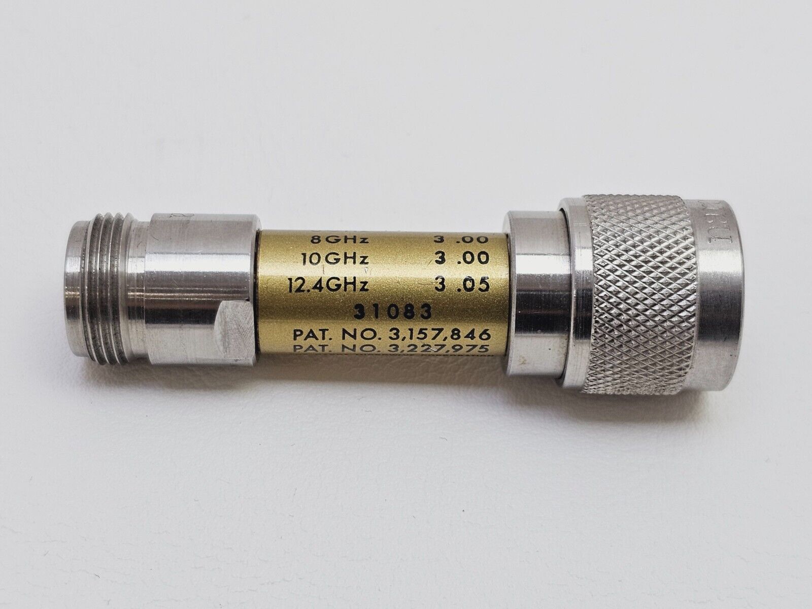 Narda 777C-3 3dB coaxial attenuator rear connector end detail, Type N female port