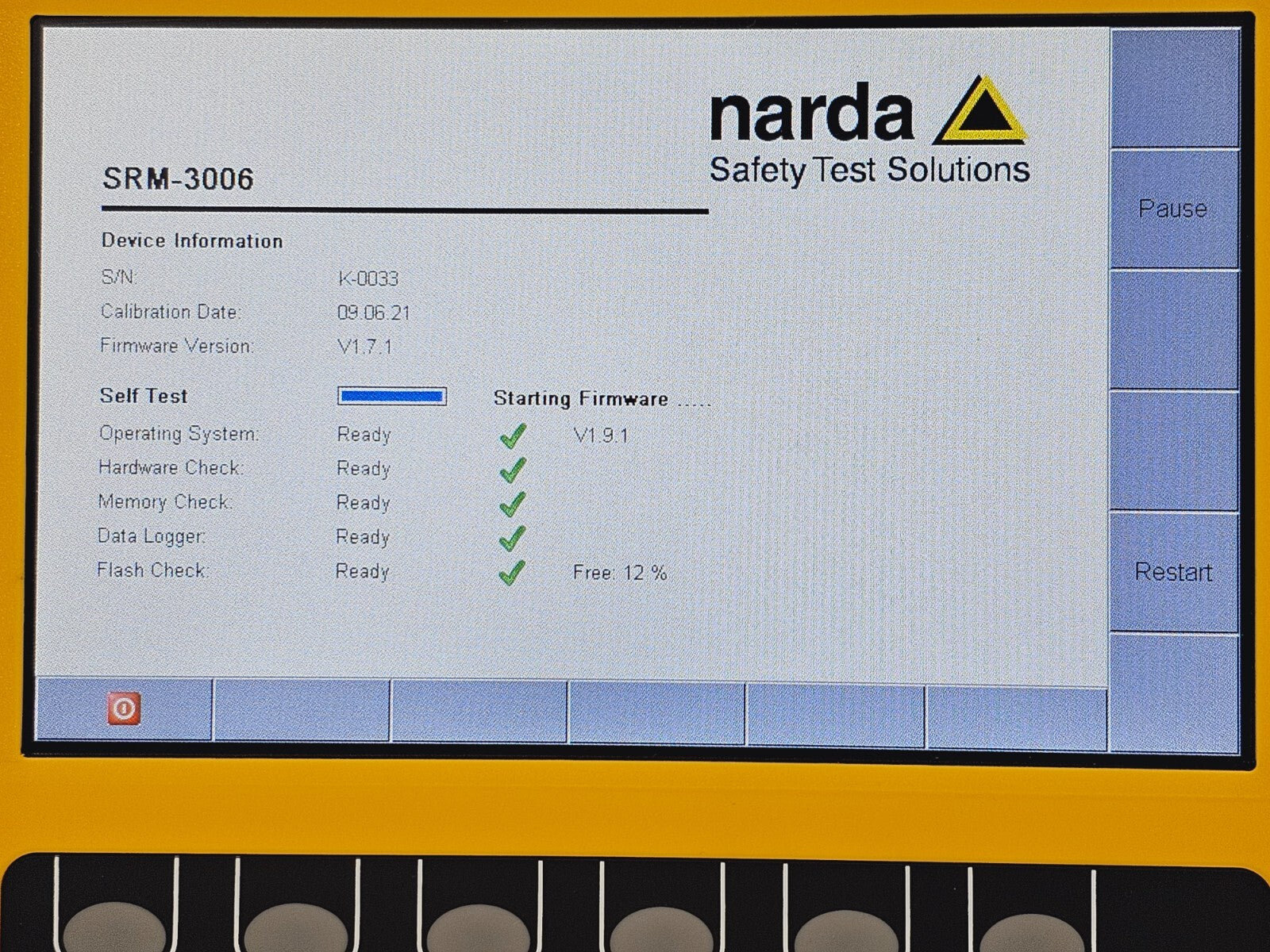 Narda SRM-3006 Selective Radiation Meter 3006/01 / 3501/03 Probe 27 MHz - 3 GHz