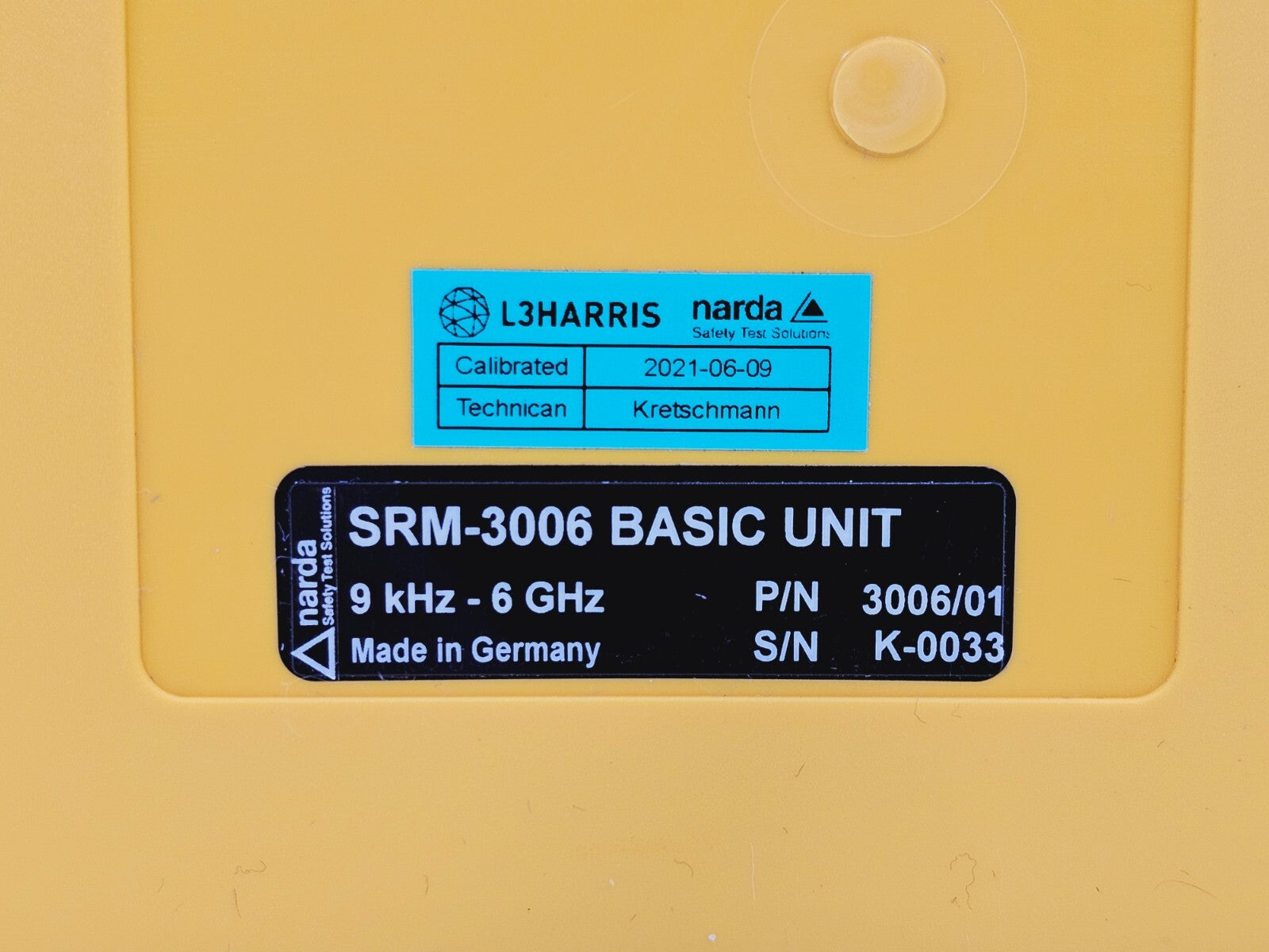 Narda SRM-3006 Selective Radiation Meter 3006/01 / 3501/03 Probe 27 MHz - 3 GHz