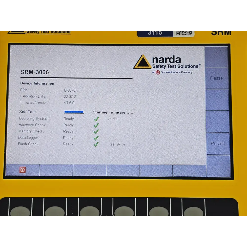 Narda SRM-3006 boot screen showing S/N D-0076, calibration date 22.07.21, firmware V1.5.0, OS V1.9.1 self-test passed