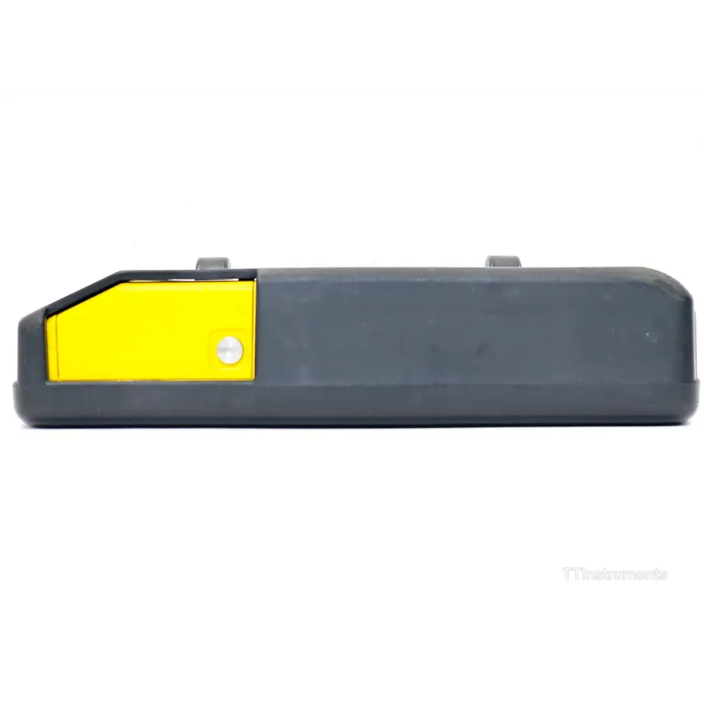 Narda SRM-3006 LCD screen displaying Safety Evaluation mode with percentage readout